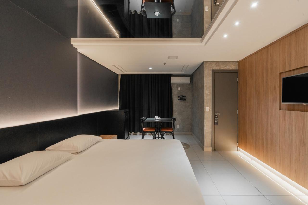 Drops Motel 阿雷格里港 外观 照片
